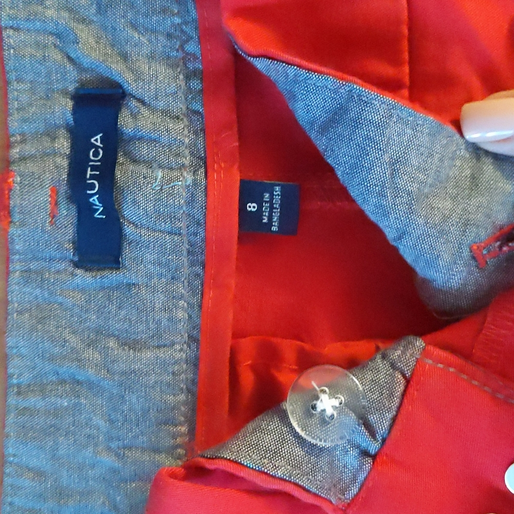 Nautica Red Shorts 5" Inseam size 8 NWT - Picture 2 of 9